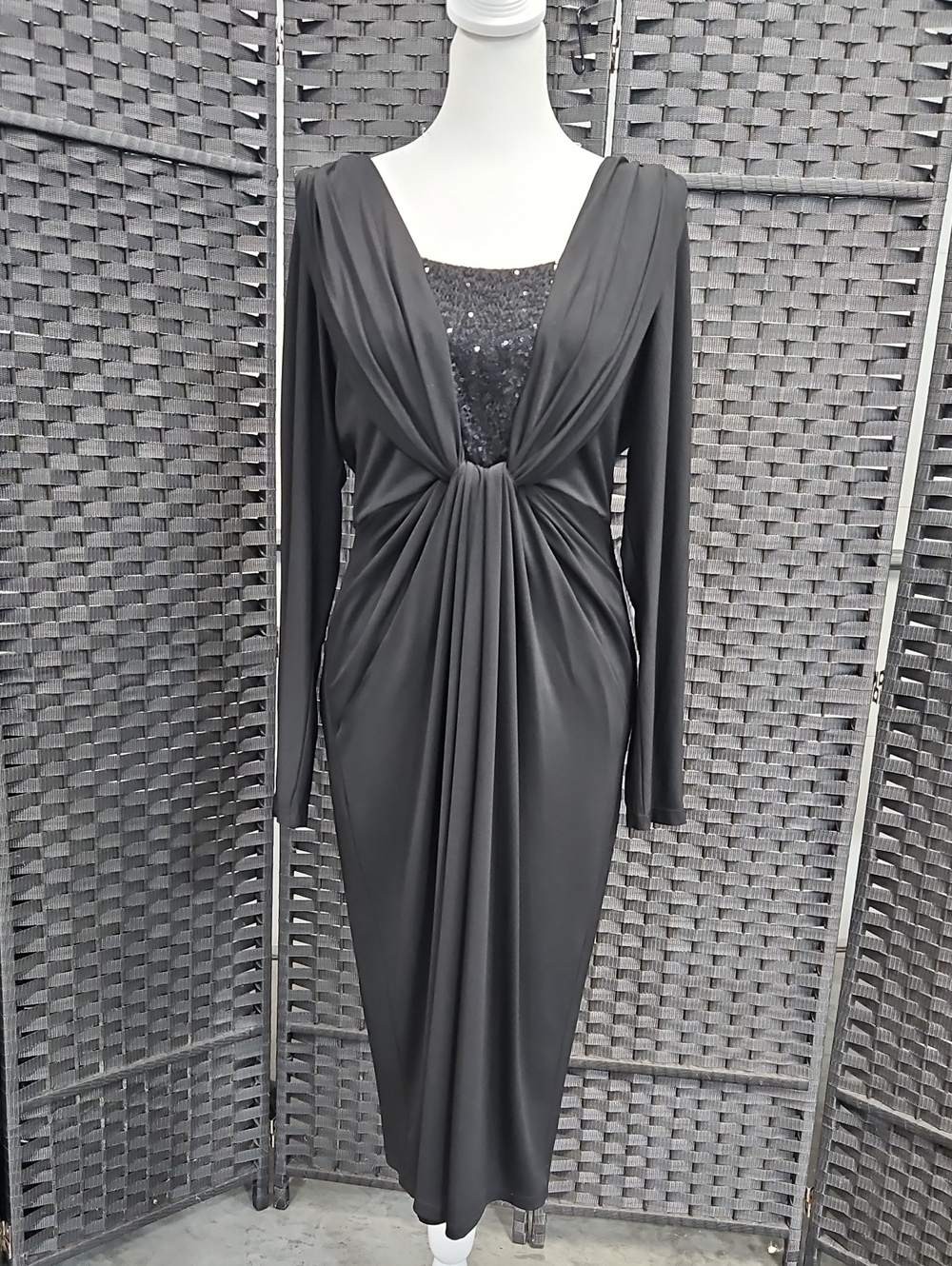 NWT Size 12 Black Long Sleeve Jersey Ruched Cocktail Dress by Maggy London
